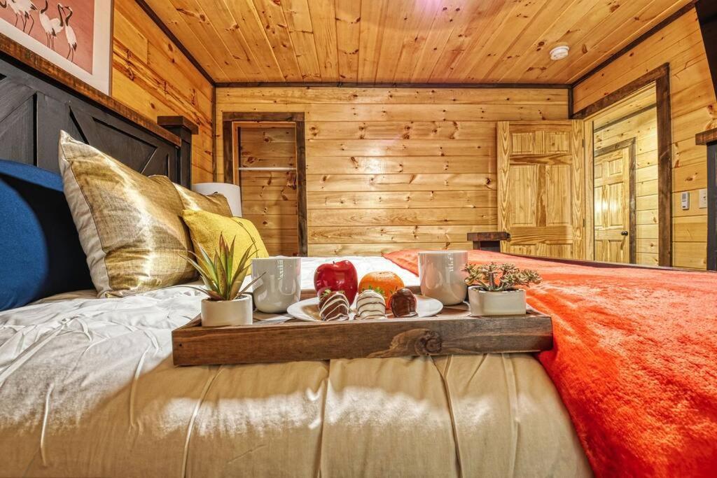 Adventure Retreat/Cabin/Pool+Hot Tub/Game Room+Theater Sevierville Eksteriør billede